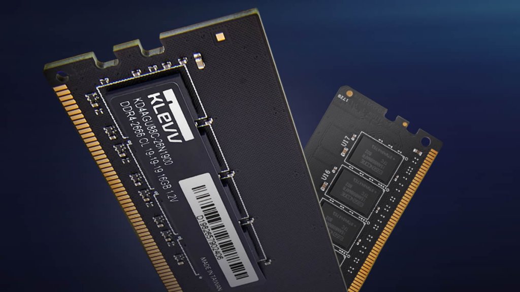 コスパに優れたKLEVVのDDR4メモリーにスタンダードな3200MHzとBOLTXな