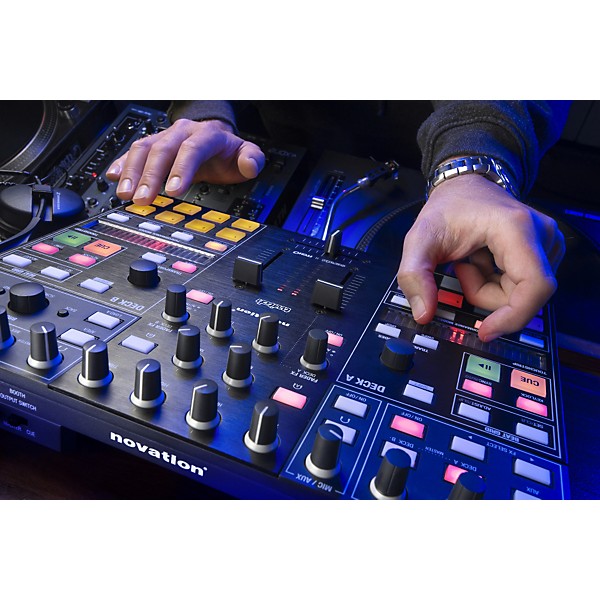 Open Box Novation Novation TWITCH DJ Controller | Guitar Center