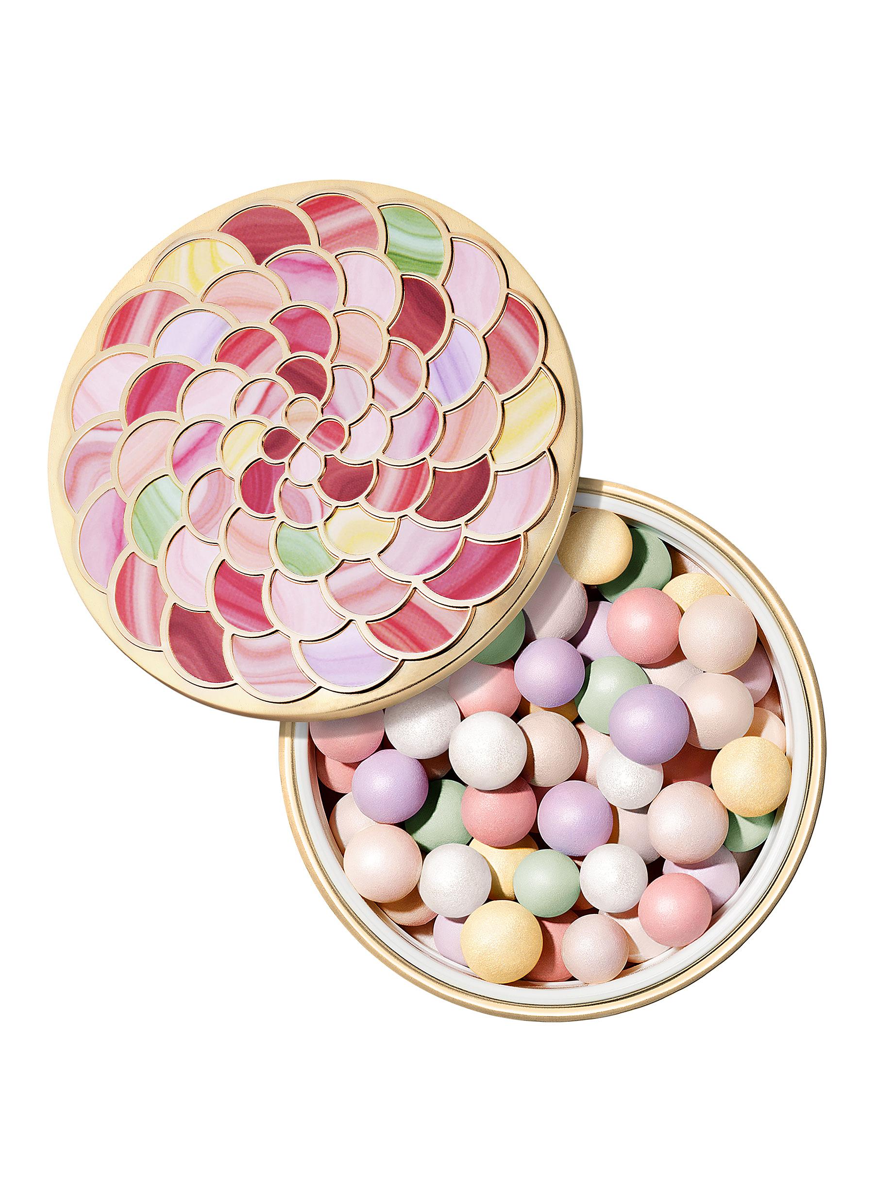 GUERLAIN | Météorites Light-Revealing Pearls of Powder — 02 Cool