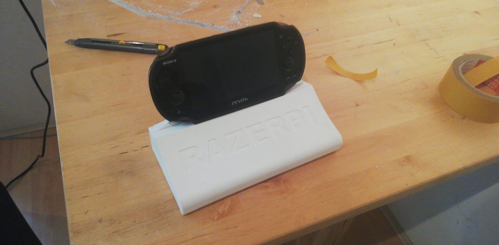 これが、欲しかったのだ。PS VitaをNintendo SwitchのようにTV出力