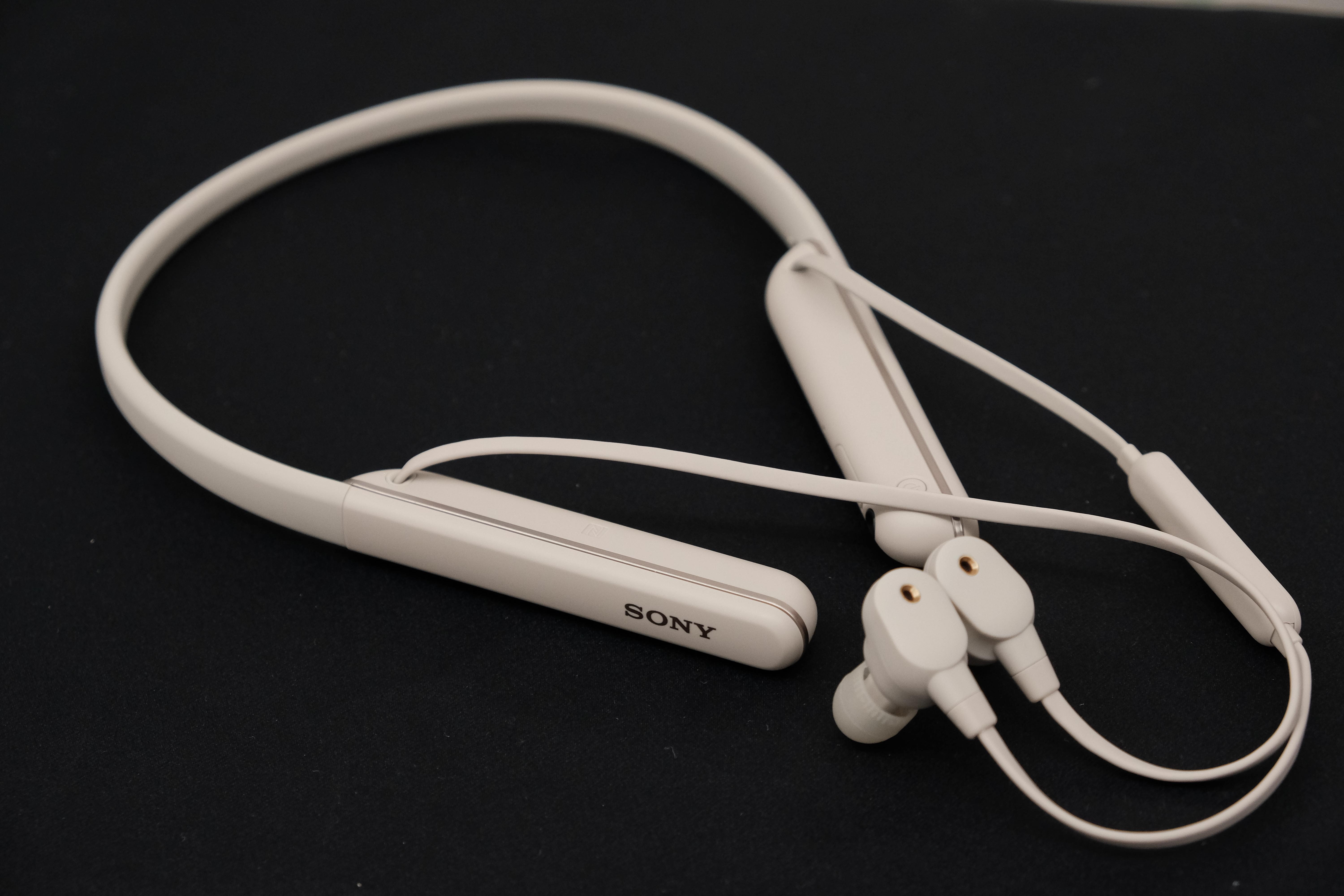 ソニーのイヤホン｢WI-1000XM2｣は12月7日発売。ネックバンドだから