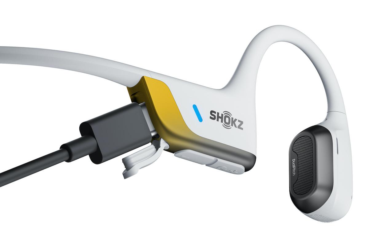 愛用するランナー増加中。Shokzの骨伝導イヤホンに新型が出ます