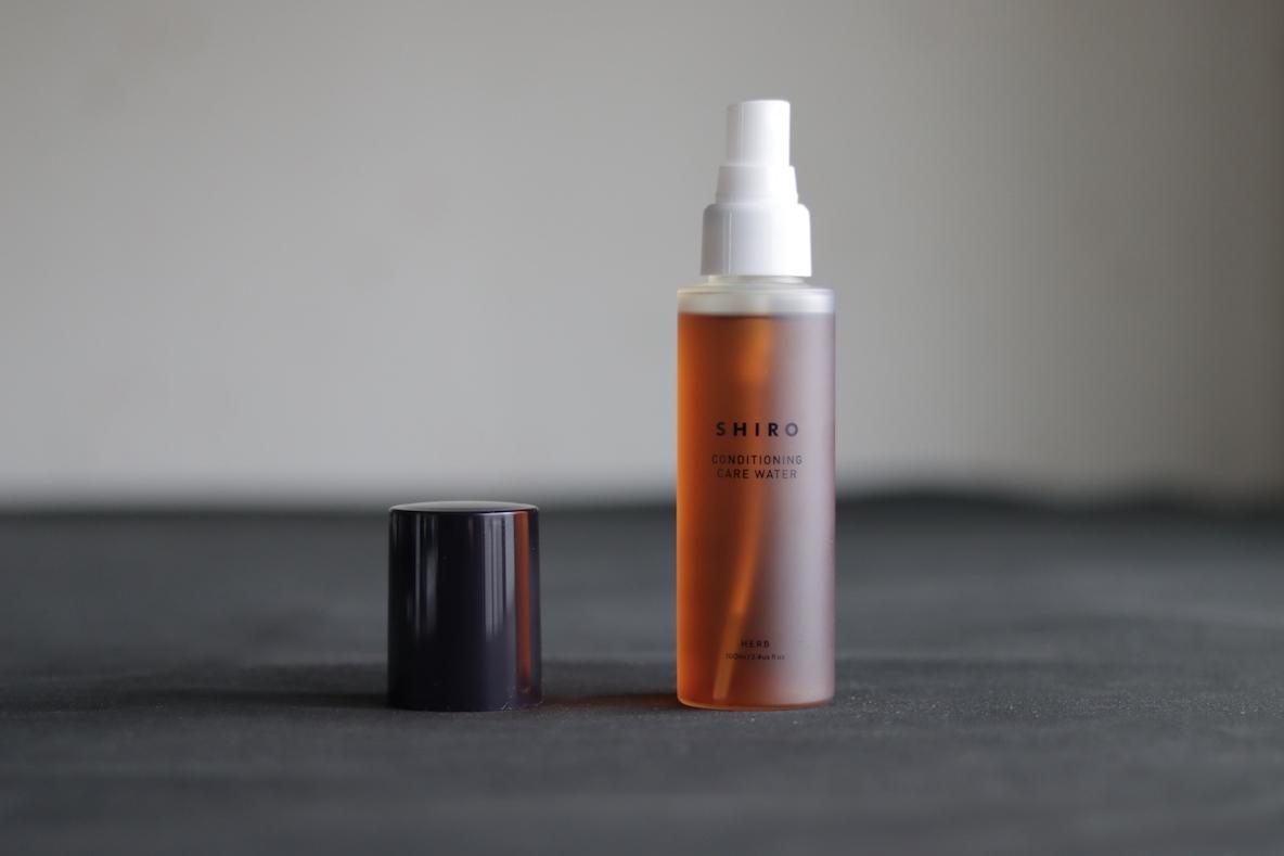 SHIROの「ハーブケアウォーター」はゆらぎ肌・肌荒れの救世主だった
