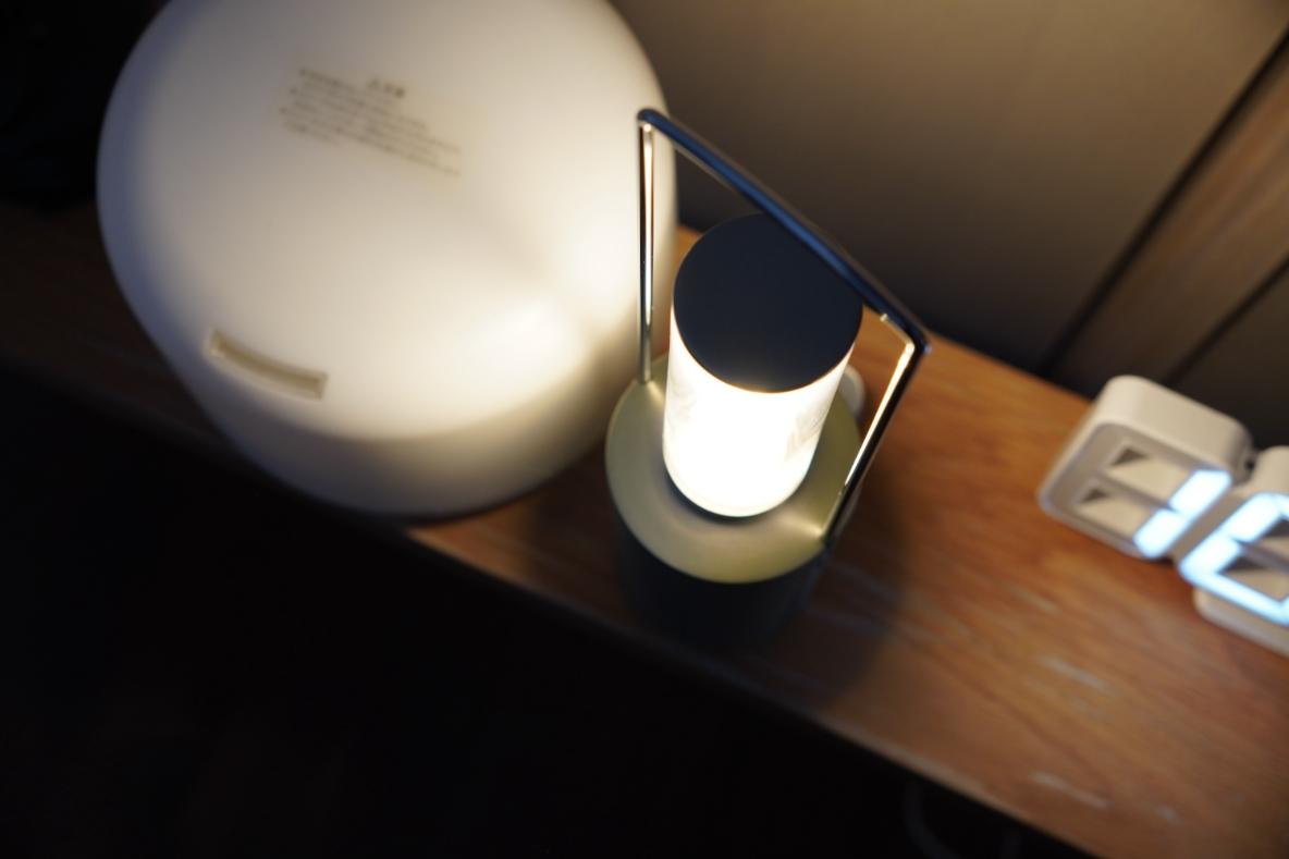 SHARP×オンキヨーのポータブルスピーカーランタンが有能すぎ。キャンプ