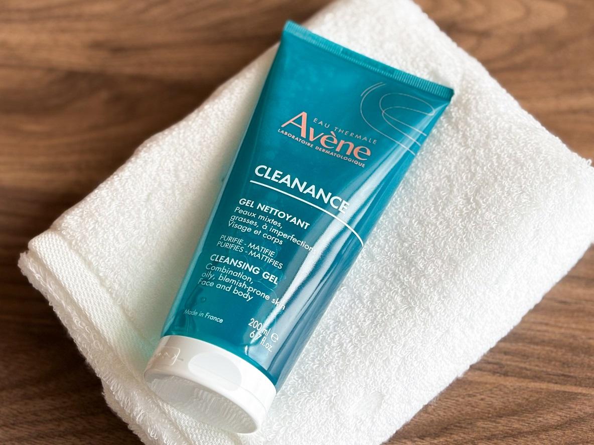 アベンヌの「ジェル洗顔料」で、泡立てネットやめました。真夏の肌荒れ