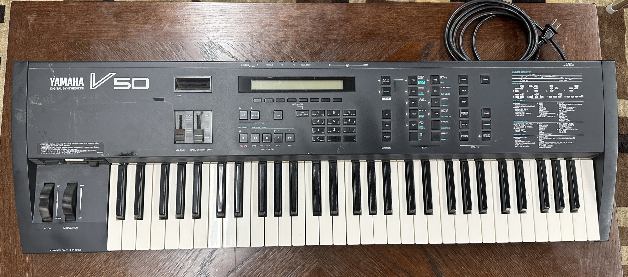 Used Yamaha V50 Digital Synthesizer w/ Volume Pedal, Manuals, and