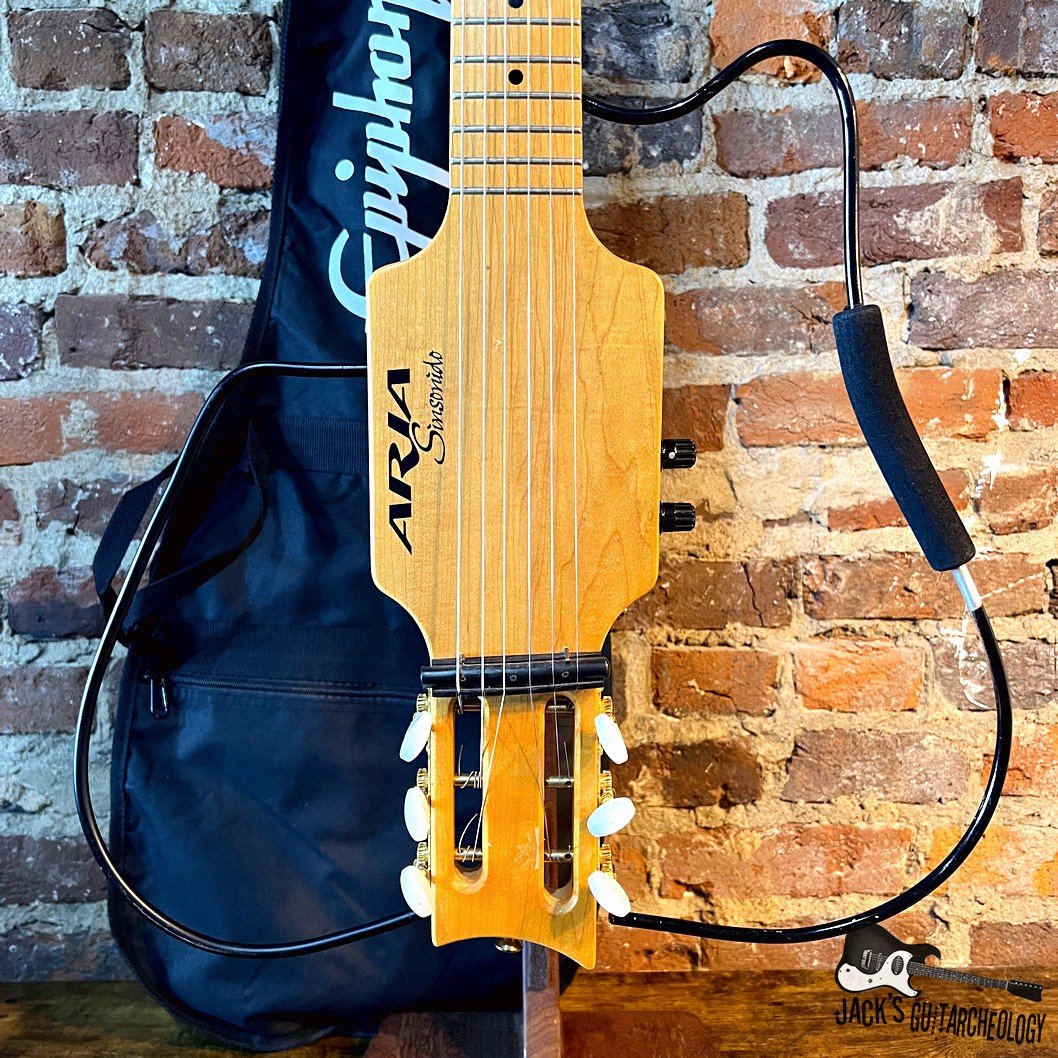 ARIAアリア シンソニードギターケース 弦付き トラベルサイレント