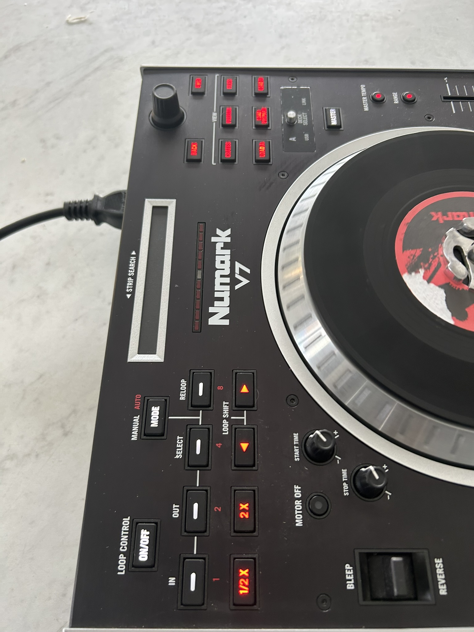 V7 - Numark V7 - Audiofanzine