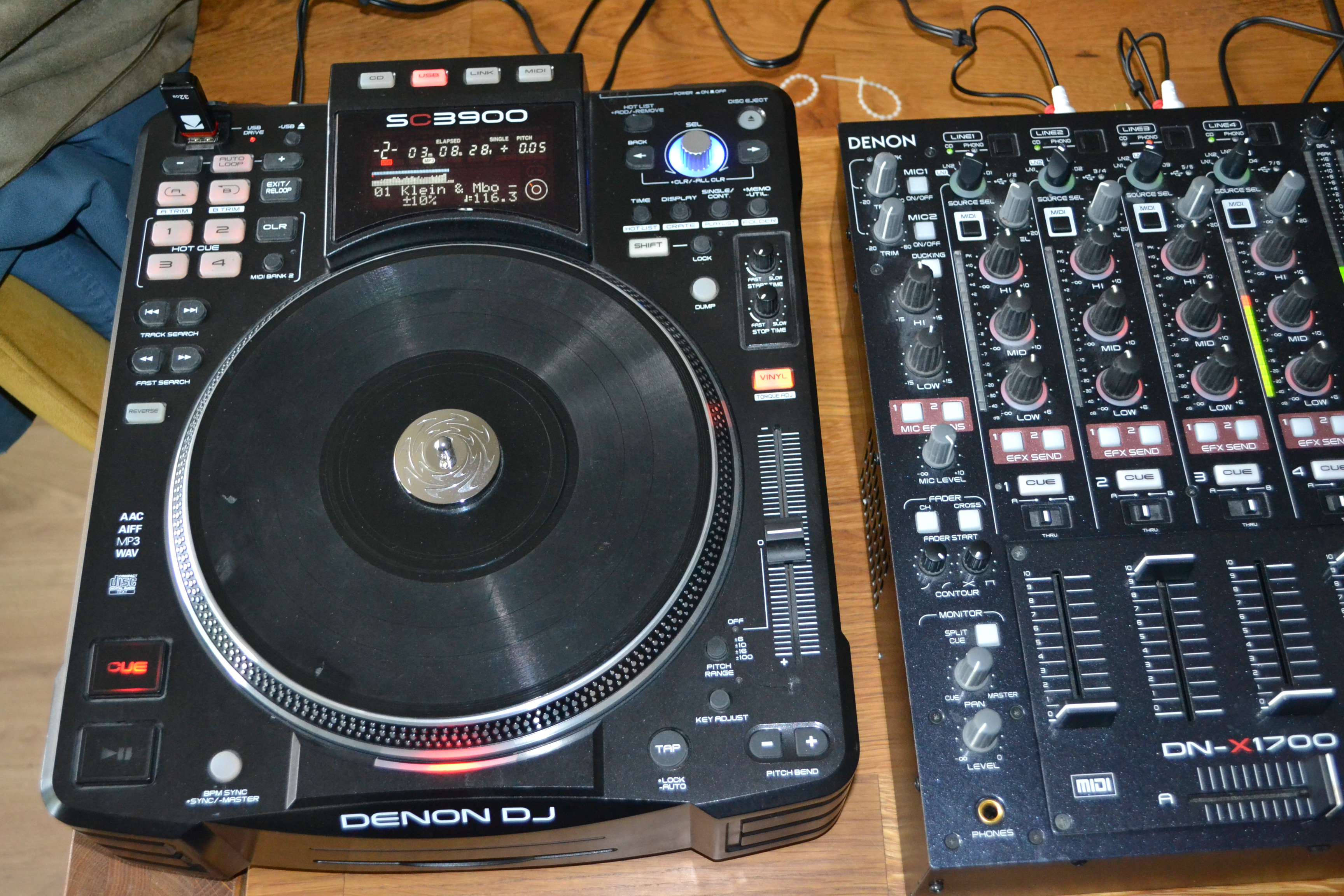 DN-X1700 - Denon DJ DN-X1700 - Audiofanzine