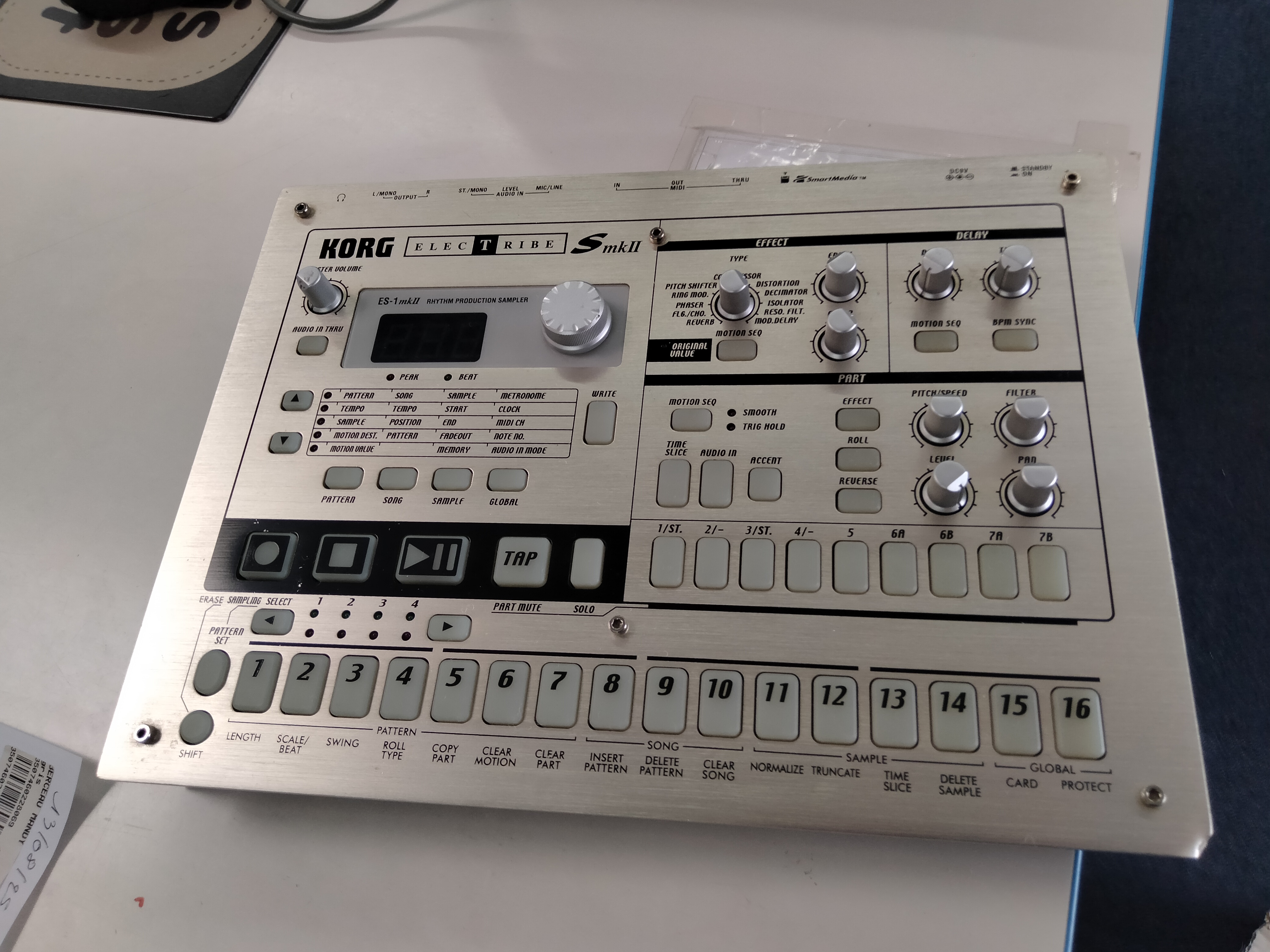 ElecTribe Es-1 MkII - Korg ElecTribe Es-1 MkII - Audiofanzine