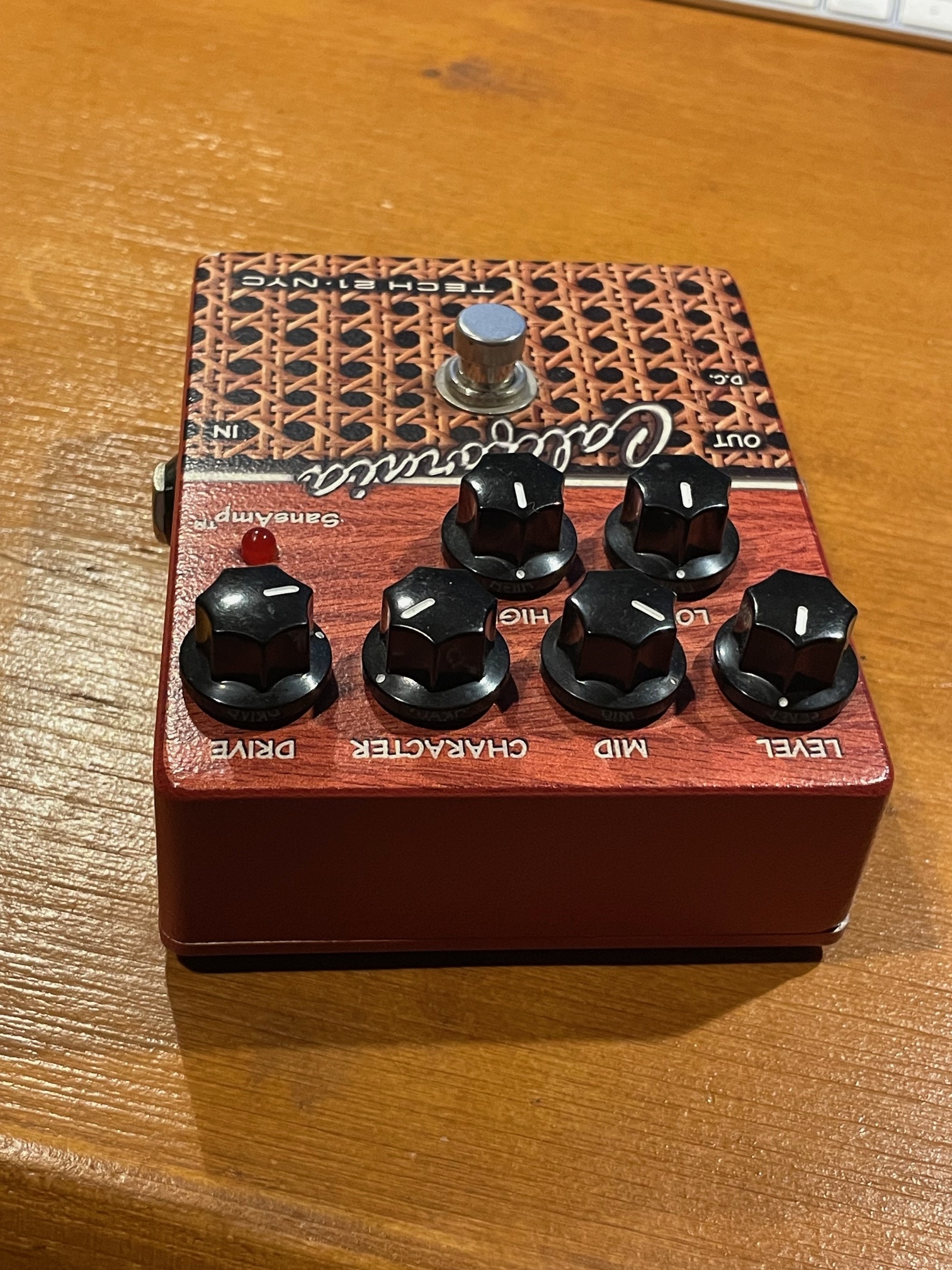 Tech21 SANSAMP California 動作確認済み Tech 21 SansAmp Character