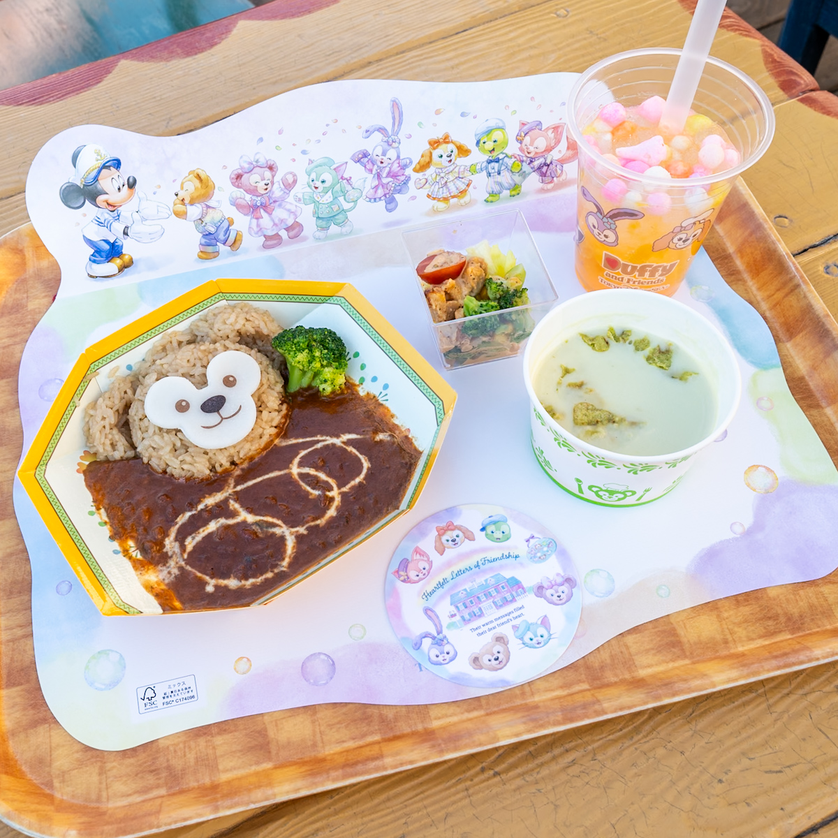 オリジナルランチョンマットとコースター付き！東京ディズニーシー