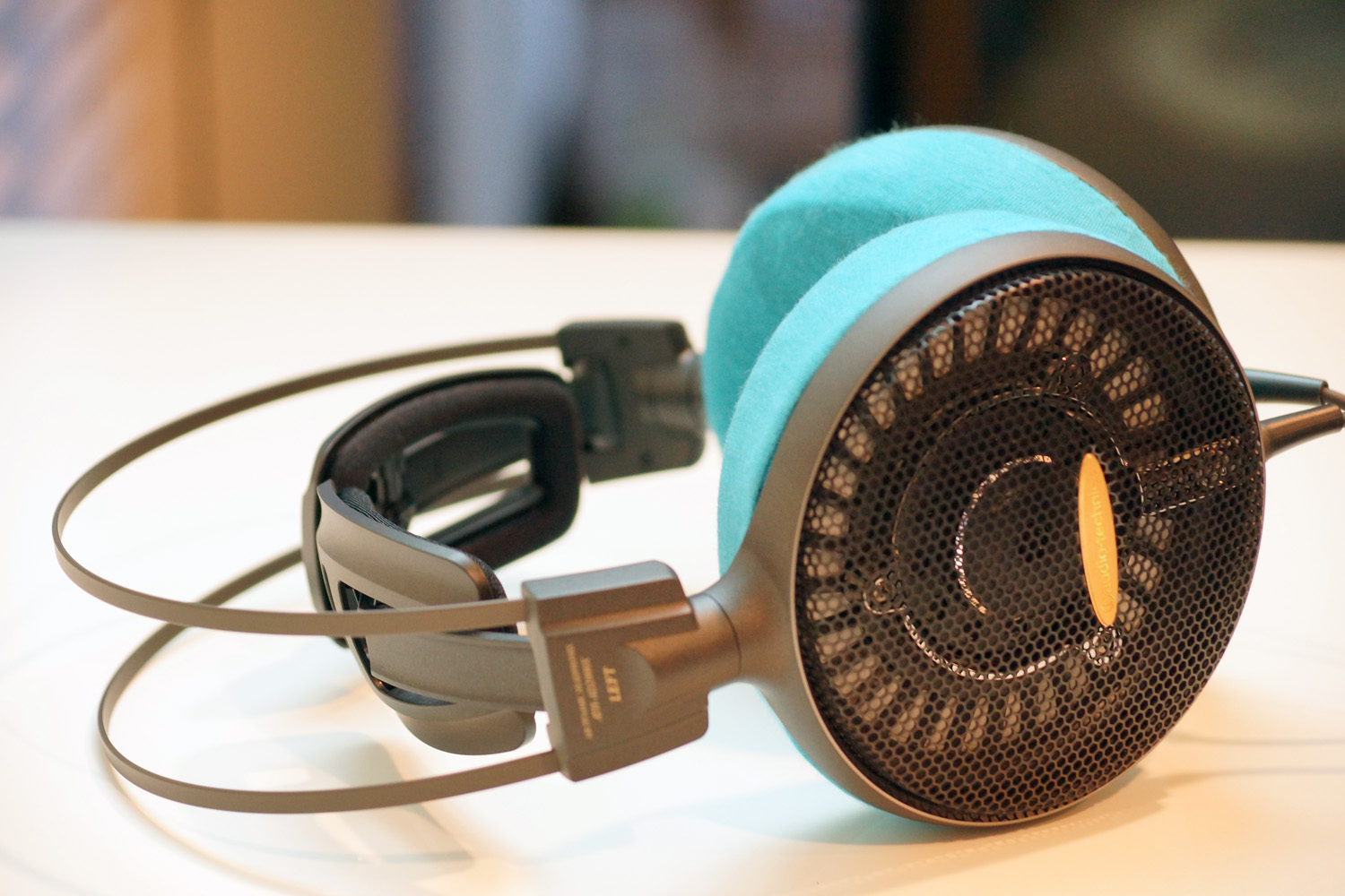 audio-technica ATH-AD2000Xのイヤーパッドを修理する場合