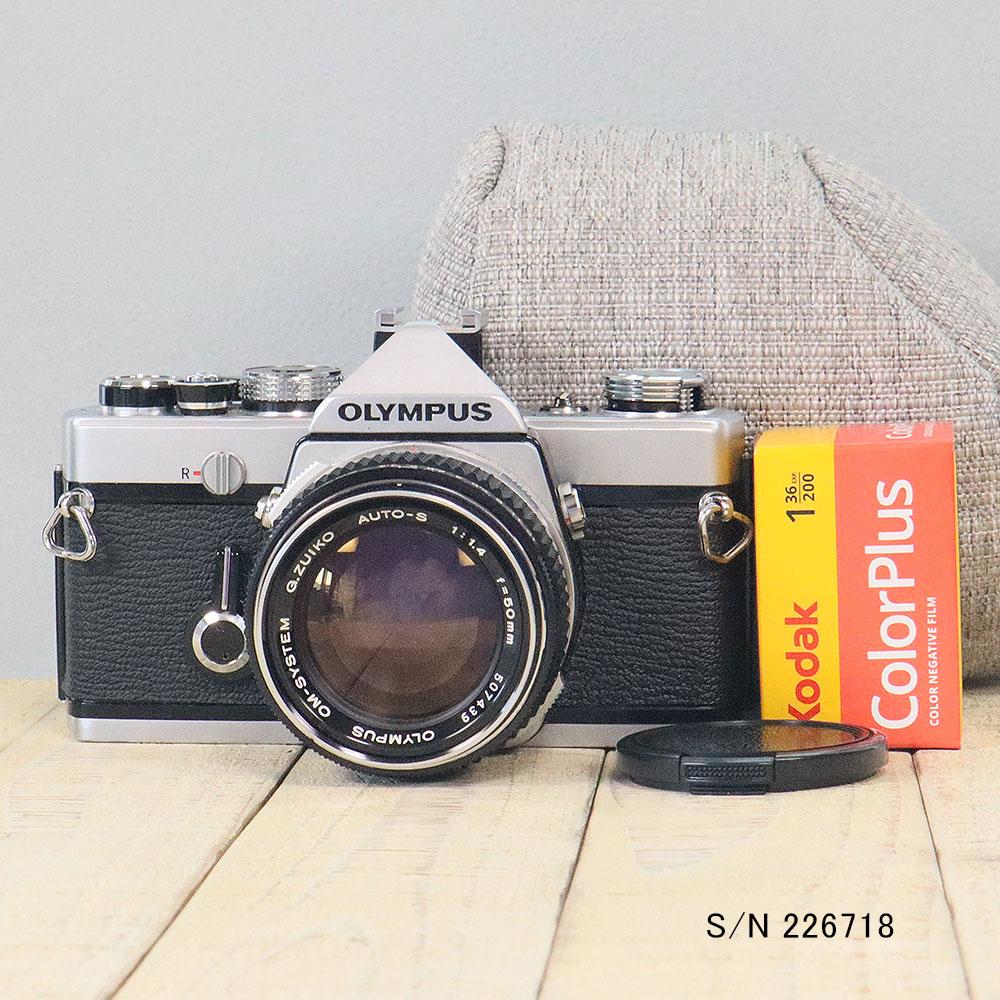 オリンパスM-1 ZUIKO 50mm f1.8レンズセットOLYMPUS OM-1 + F.ZUIKO