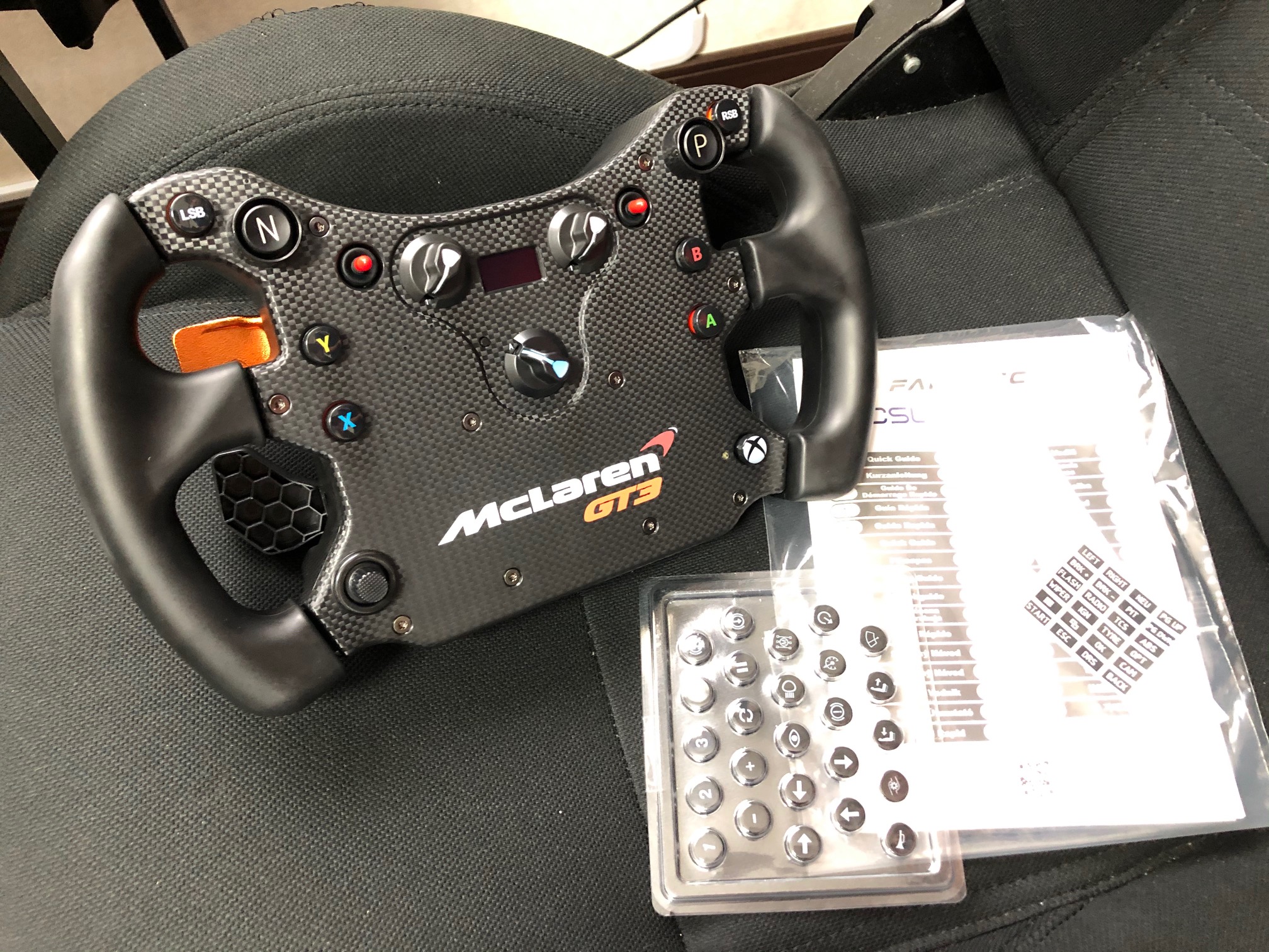 Fanatec CSL ELITE STEERING WHEEL MCLAREN GT3 V2』購入＆取付