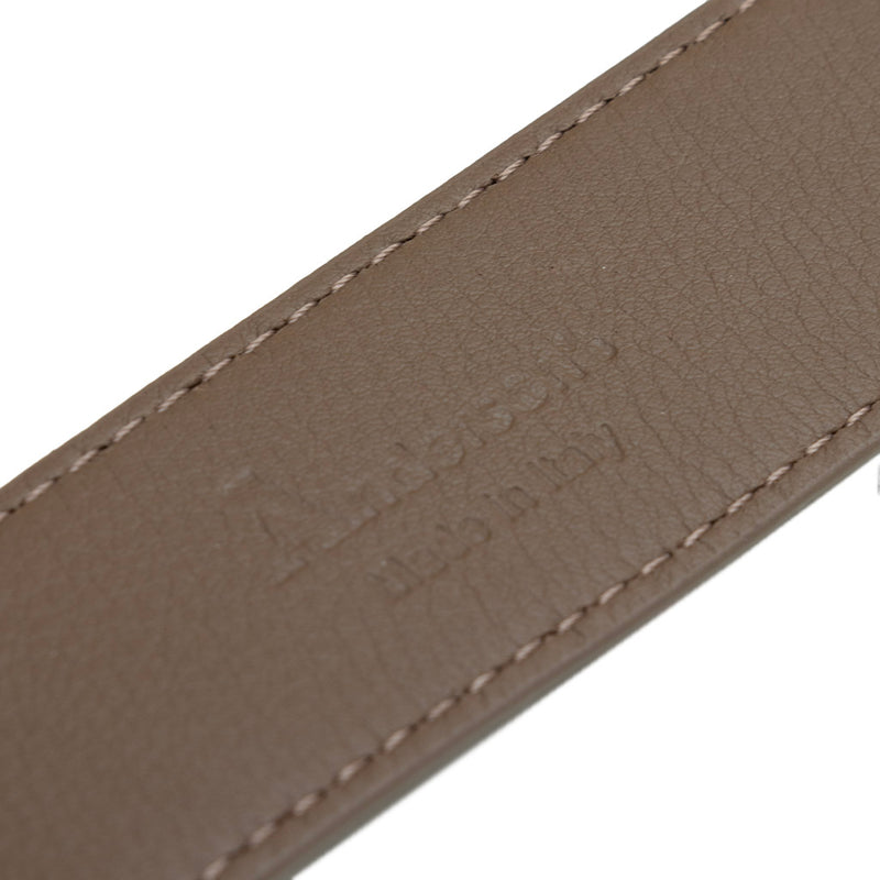 カーフ レザー アジャスタブルベルト トープ – MINIMAL WARDROBE