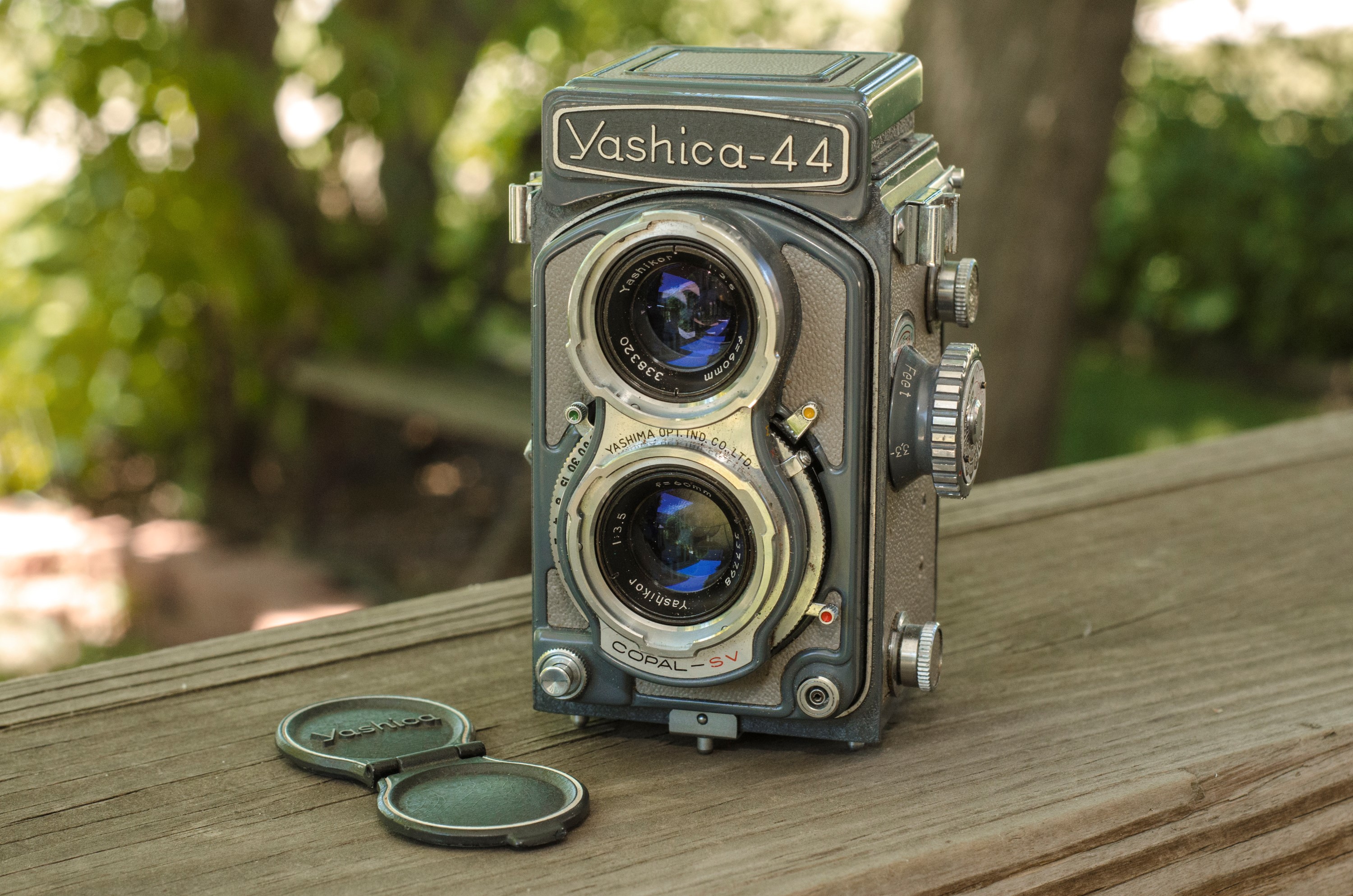Yashica 44 (1958) – mike eckman dot com