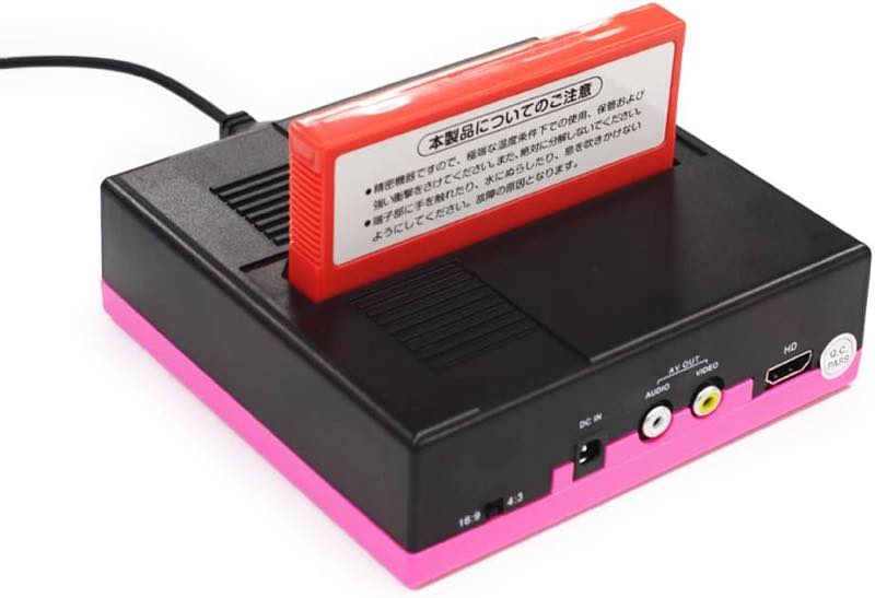 かわいいボディに充実の機能を搭載！ファミコンソフトが楽しめる、HDMI
