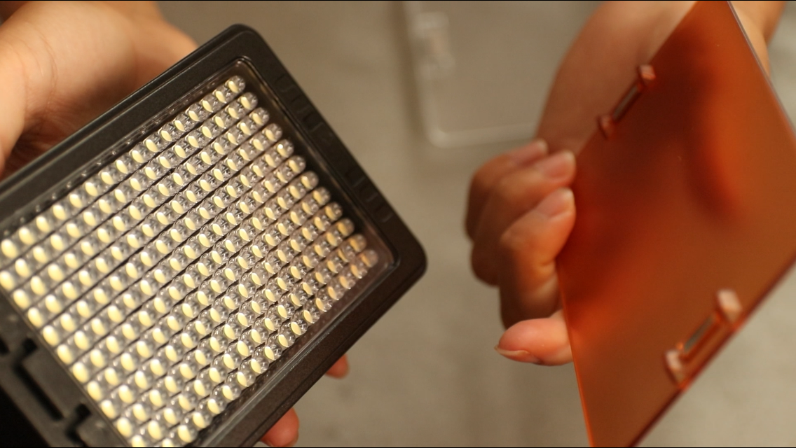 レビュー】レビュー8本分の撮影で使ってみた感想 / UTEBIT LEDビデオ