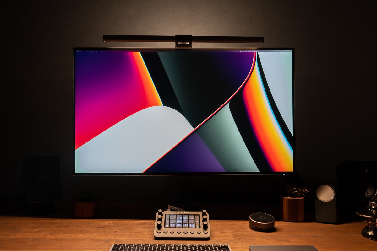 BenQ ScreenBar Halo レビュー：ワイヤレスリモコンとバックライトを