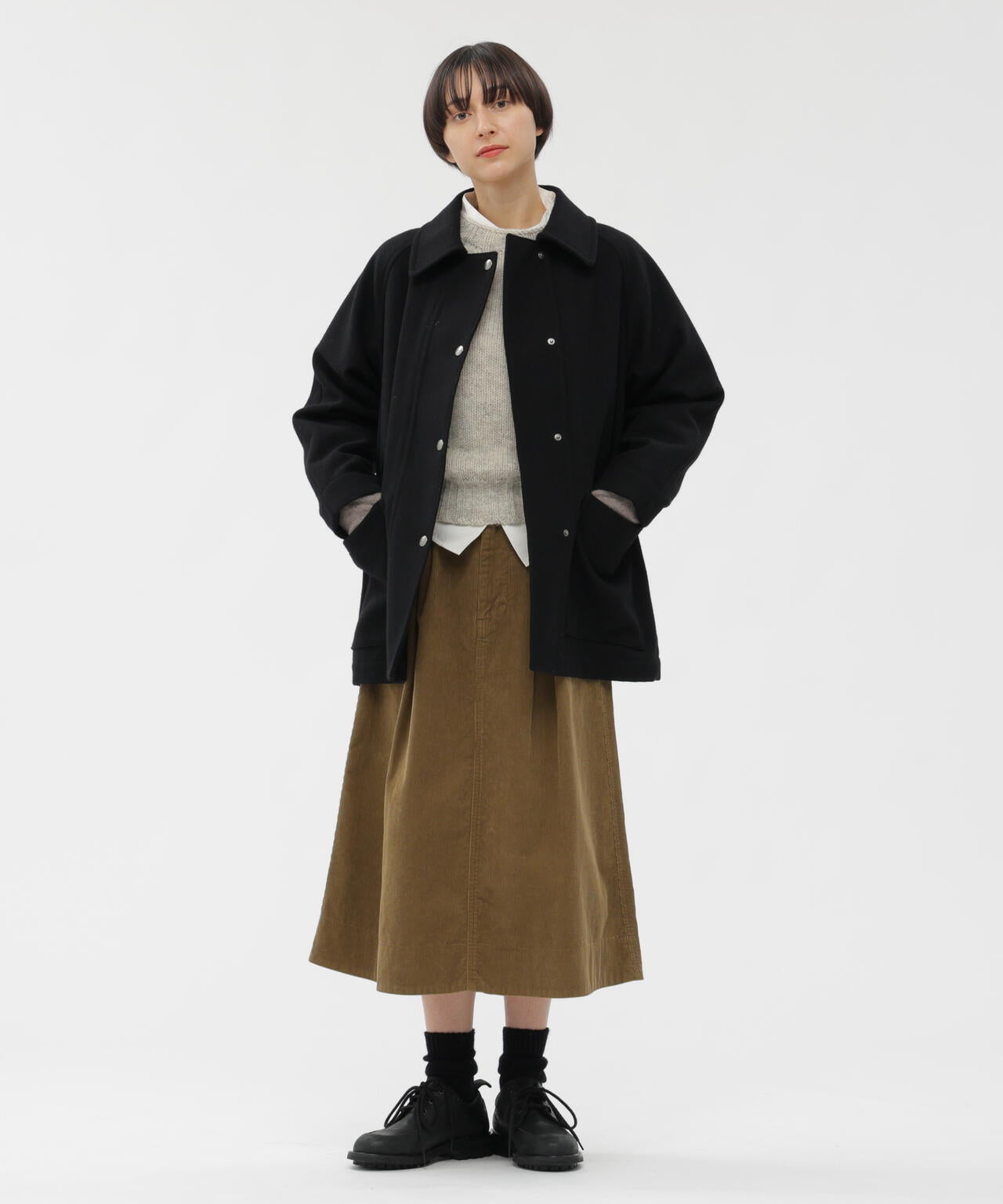 DRY COTTON NEEDLECORD SKIRT | MARGARET HOWELL（マーガレット