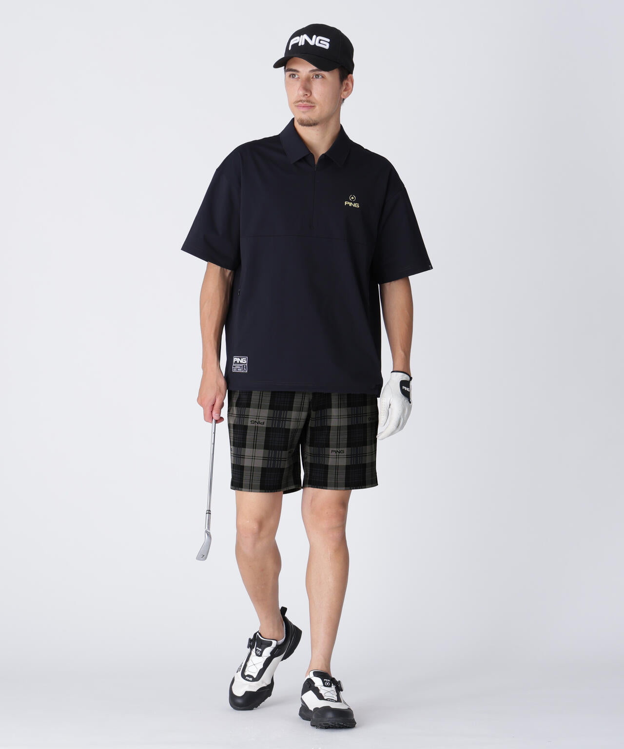 PING APPAREL】全方向ストレッチブラックウォッチショートパンツ