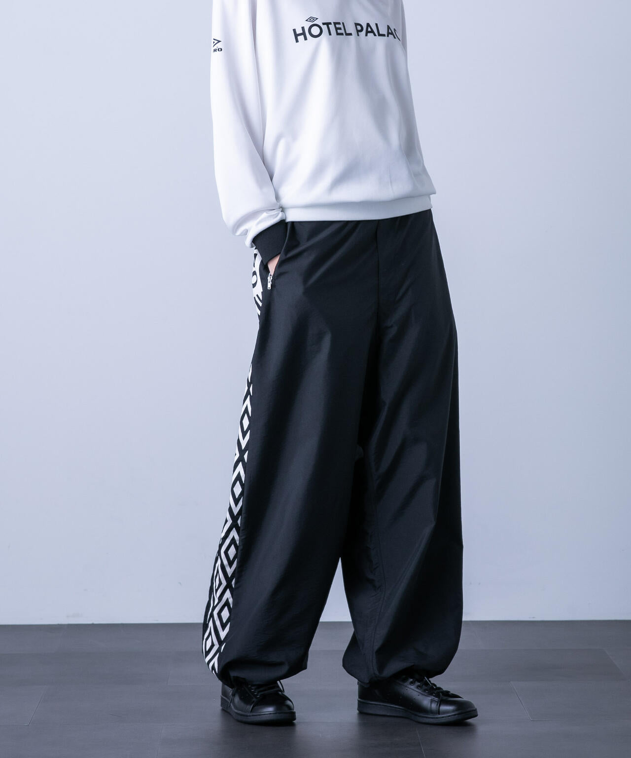 HOTEL PALACE（オテルパラス）」UMBROトラックパンツ | NANO universe