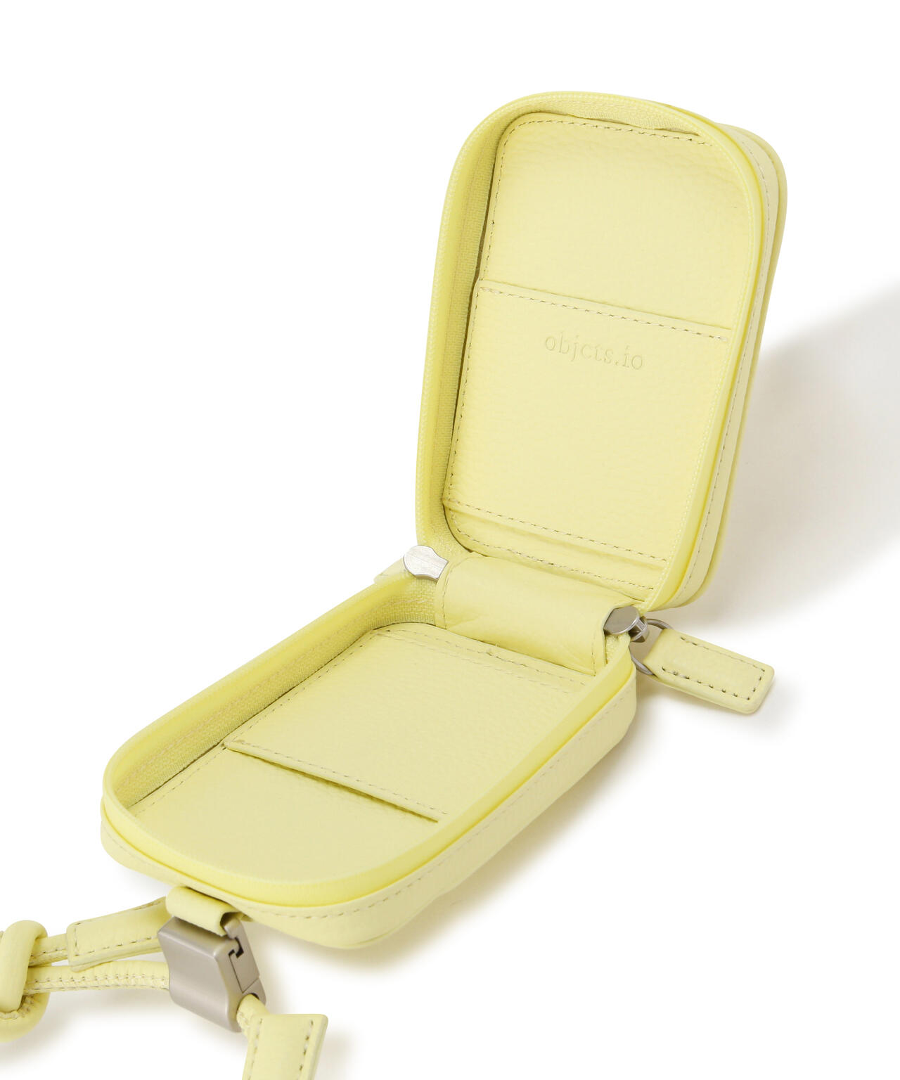 objcts.io/オブジェクツアイオー/デタッチャブルストラップ付レザー