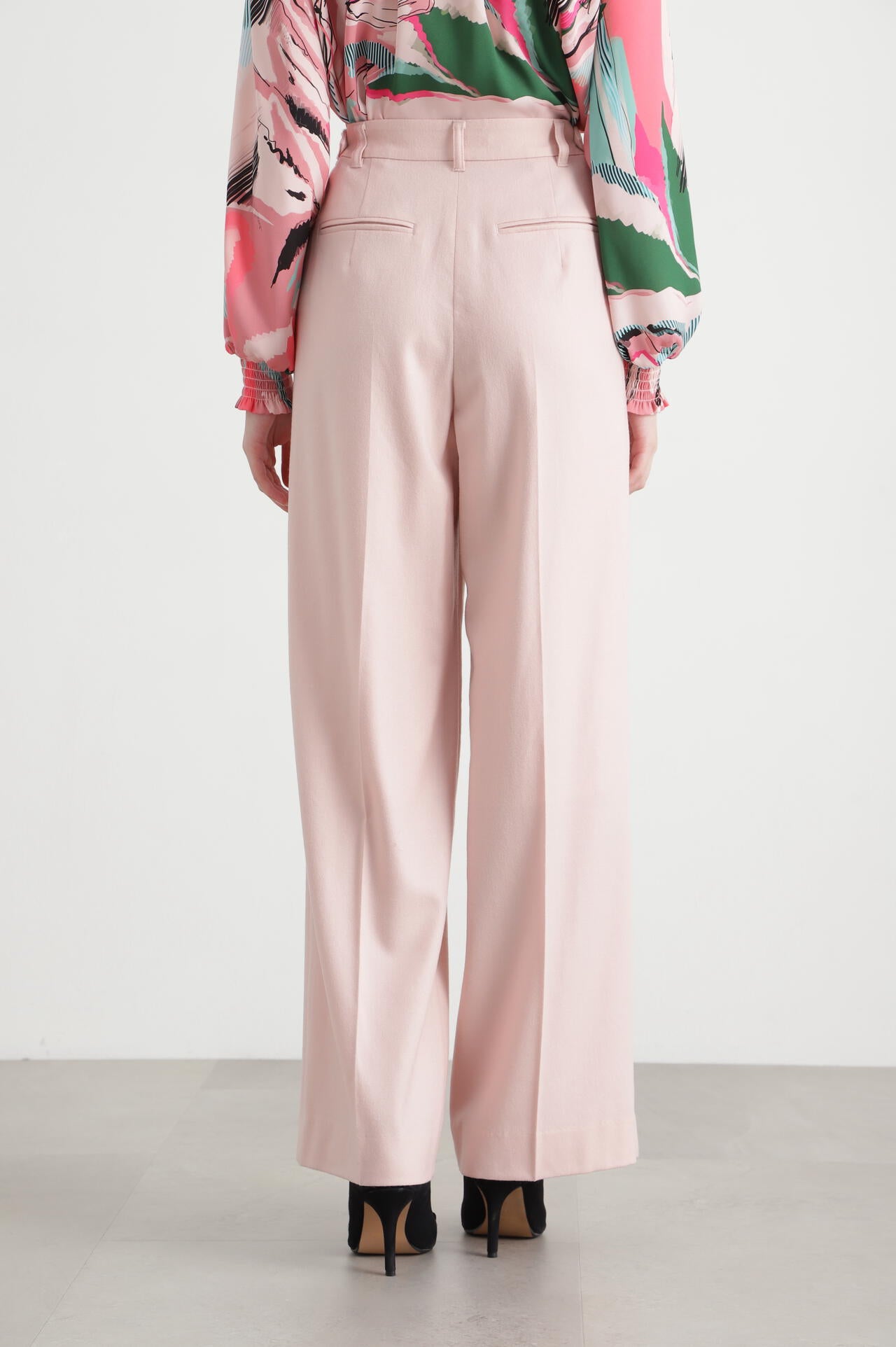 ハイカウントフラノセミワイドパンツ | PINKY&DIANNE（ピンキー