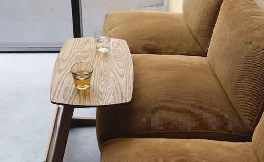 気ままなリビングにサイドテーブル - MOMO NATURAL