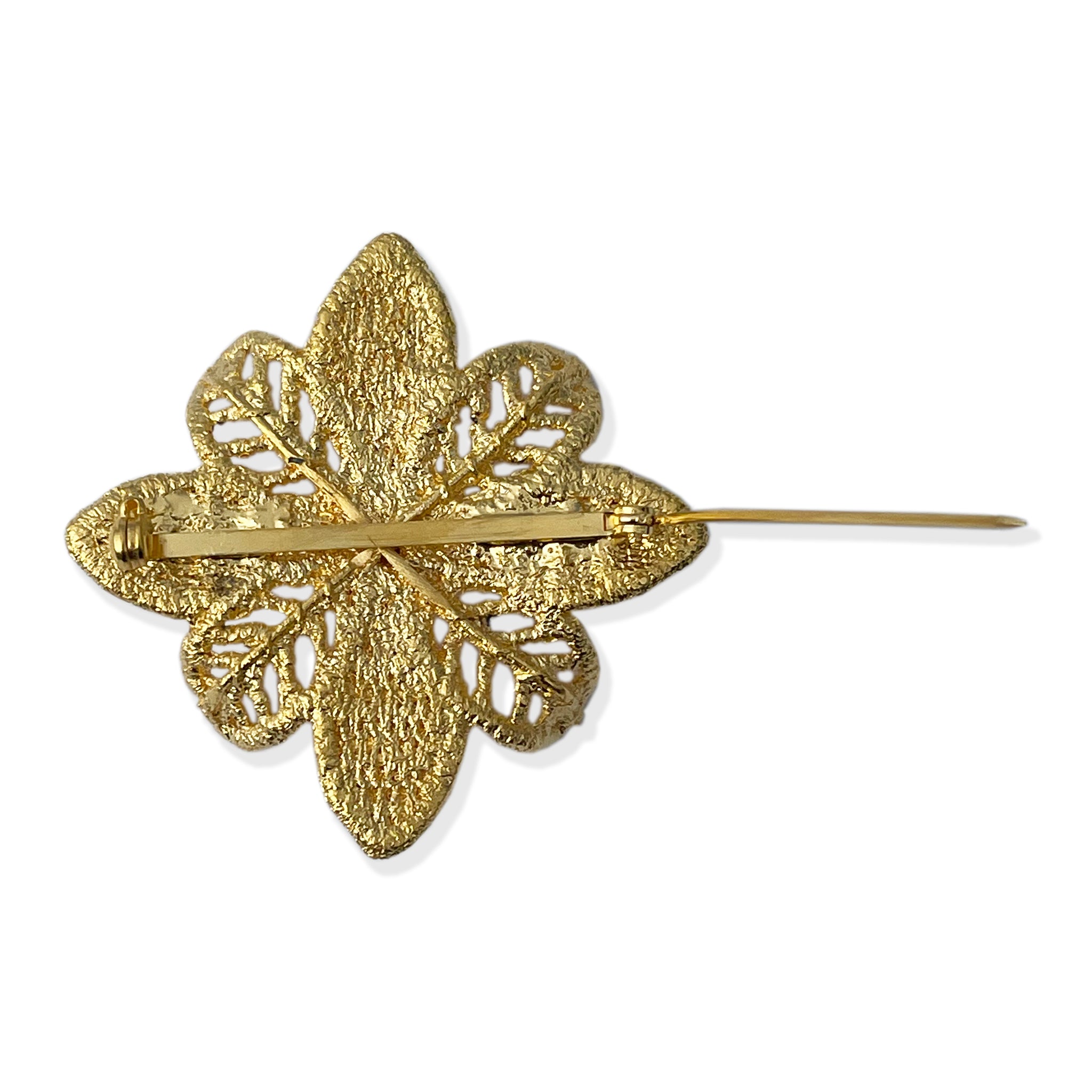 Bernadette lace brooch in 24k gold with Topaz stone - Monika Knutsson