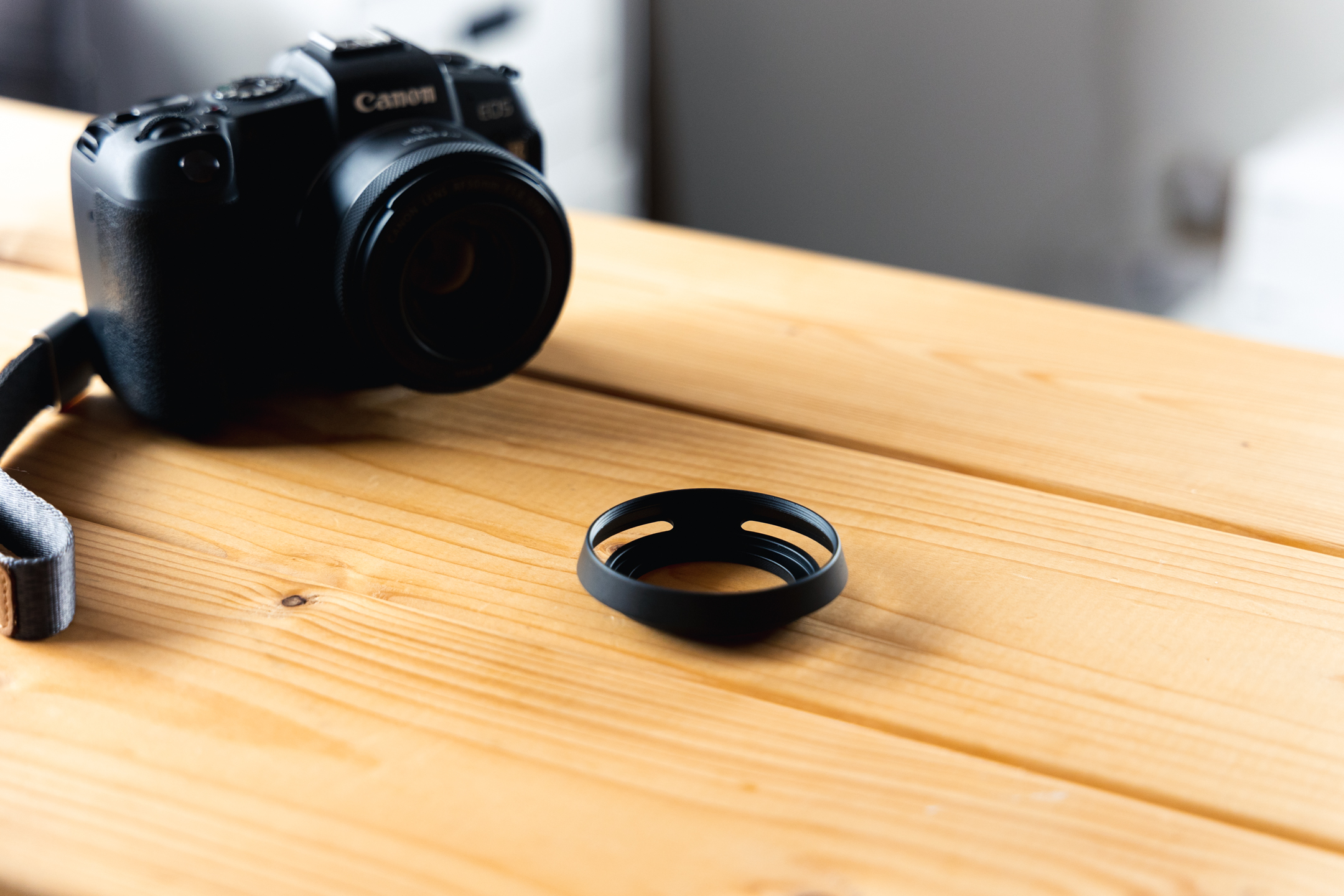 F-Fotoの金属製薄型レンズフード「クラシックメタルレンズフード」を