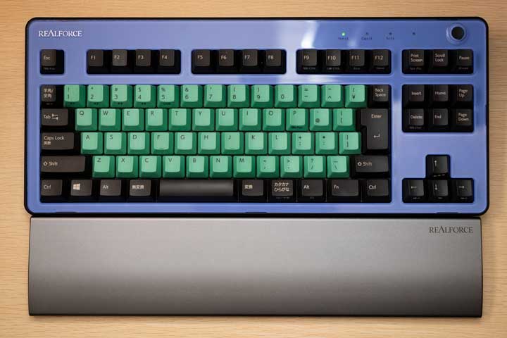 アルミ合金で作られたREALFORCE純正「リストレスト」を購入レビュー