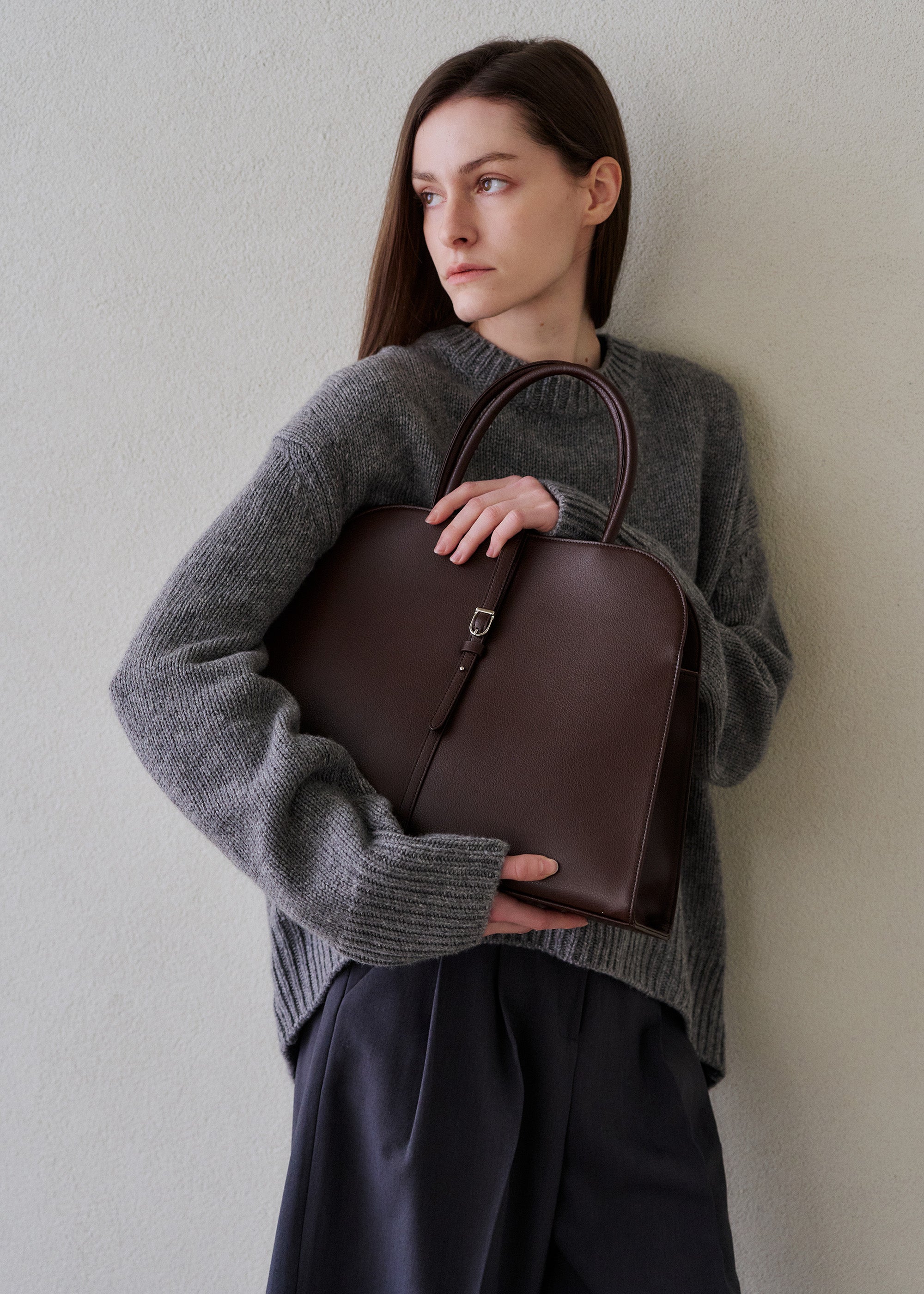 Blanc Besar Burgundy Coklat – Monorow Indonesia