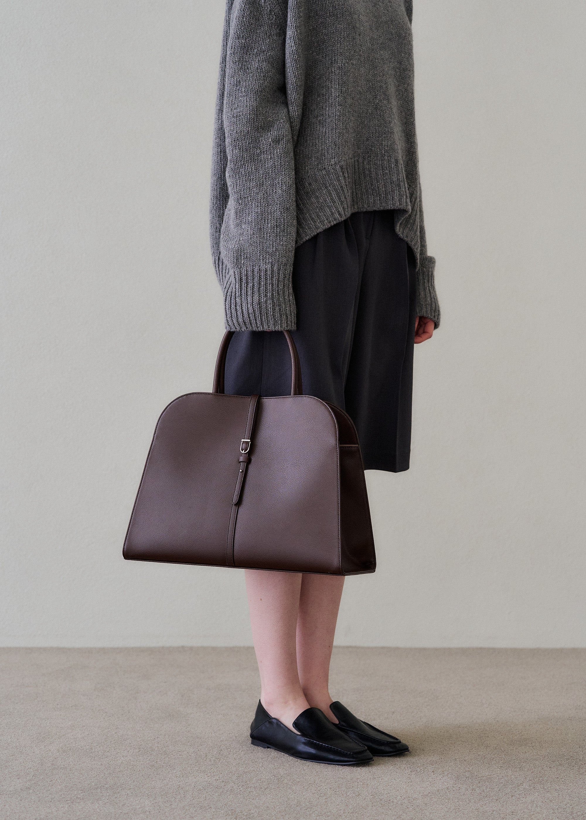 Blanc Besar Burgundy Coklat – Monorow Indonesia