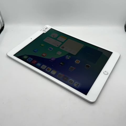 iPad GEN 7 32GB Silver SIM FREE