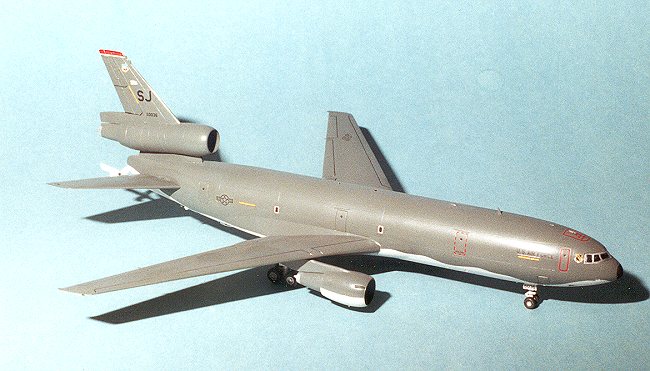 Hasegawa 1/200 KC-10A 'Nose Art 2'