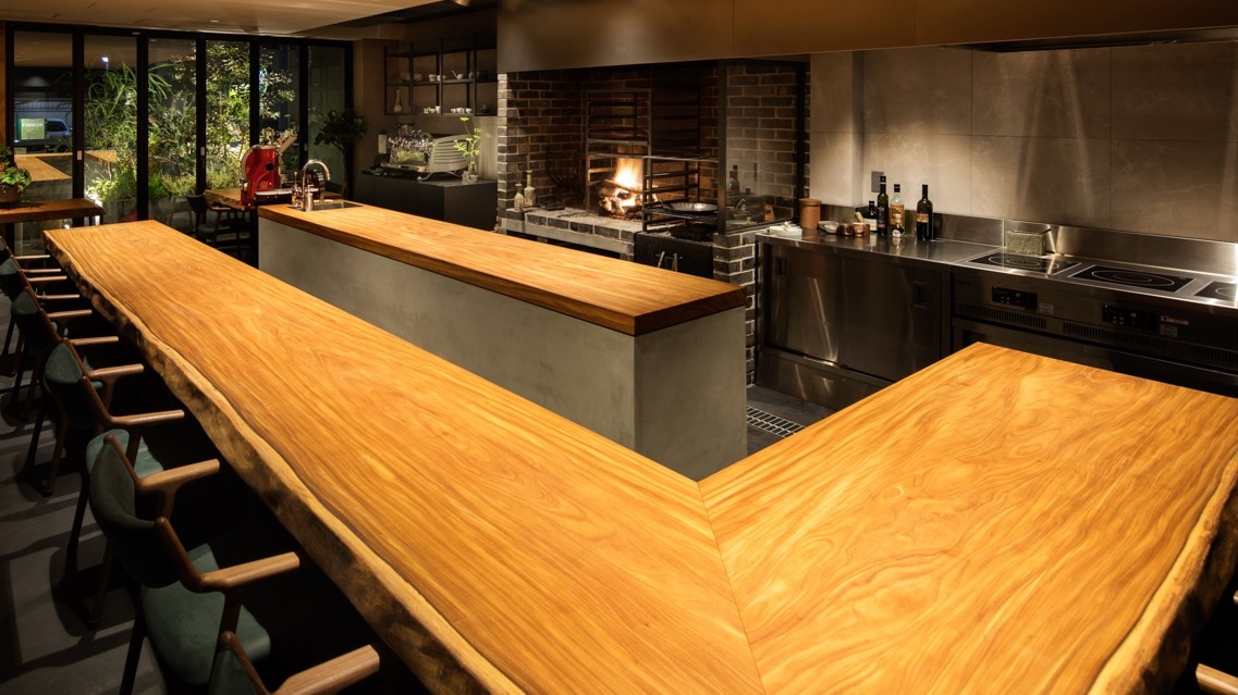 1000mm超えの幅広あり！無垢一枚板 長尺カウンター材 | 一枚板商品情報