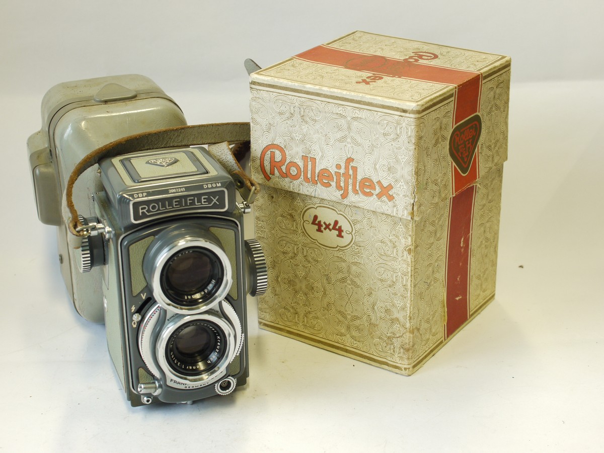 Rolleiflex 4×4 Baby Grey TLR with 60mm f3.5 Xenar lens in Synchro