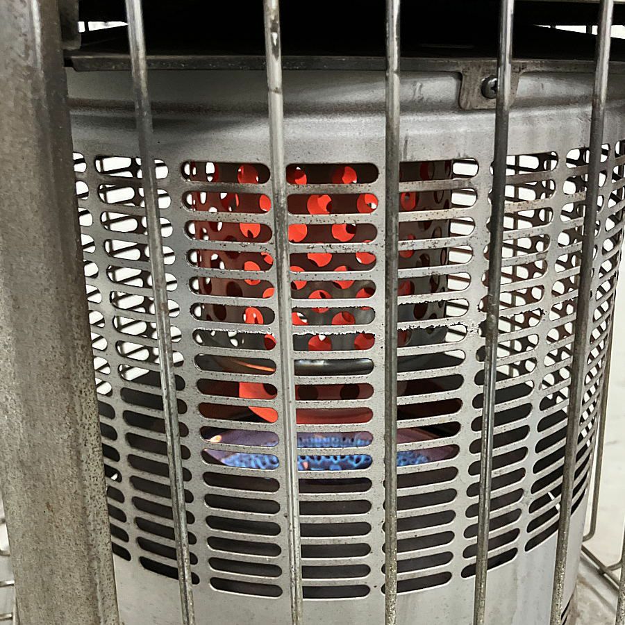 toyotomi/トヨトミ KF-17（DX）業務用大型石油ストーブ 64畳まで