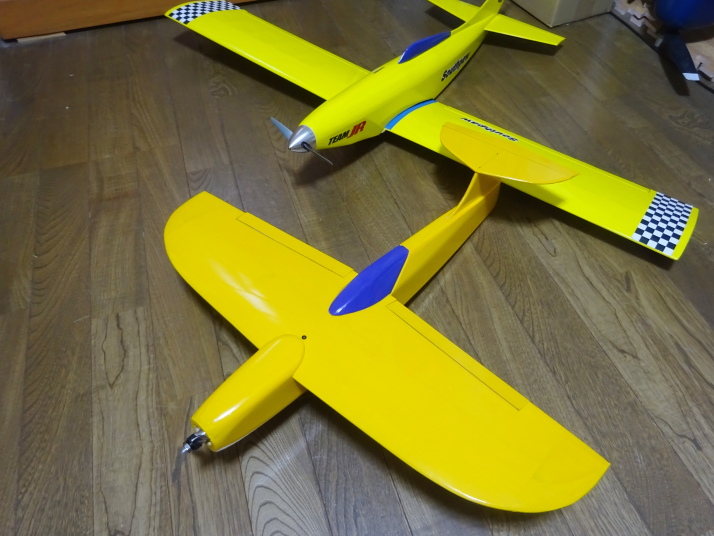 ブリキ飛行機✈️JN-7H イエロー二重翼機モデル 【公式通販】