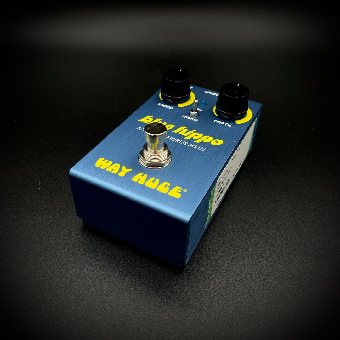 Way Huge Blue Hippo Chorus MkIII – Music Villa MT