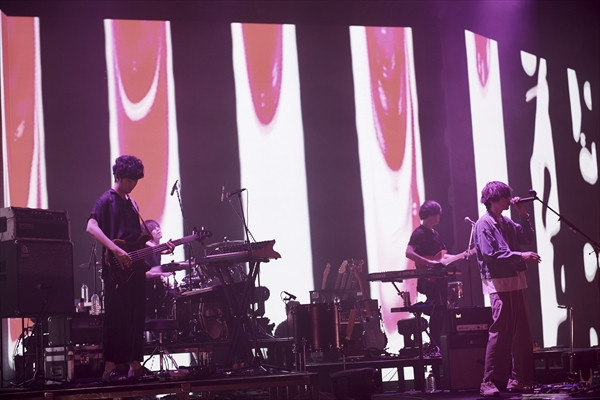 米津玄師 ワンマンライブ「米津玄師 2017 LIVE / RESCUE」 東京・国際