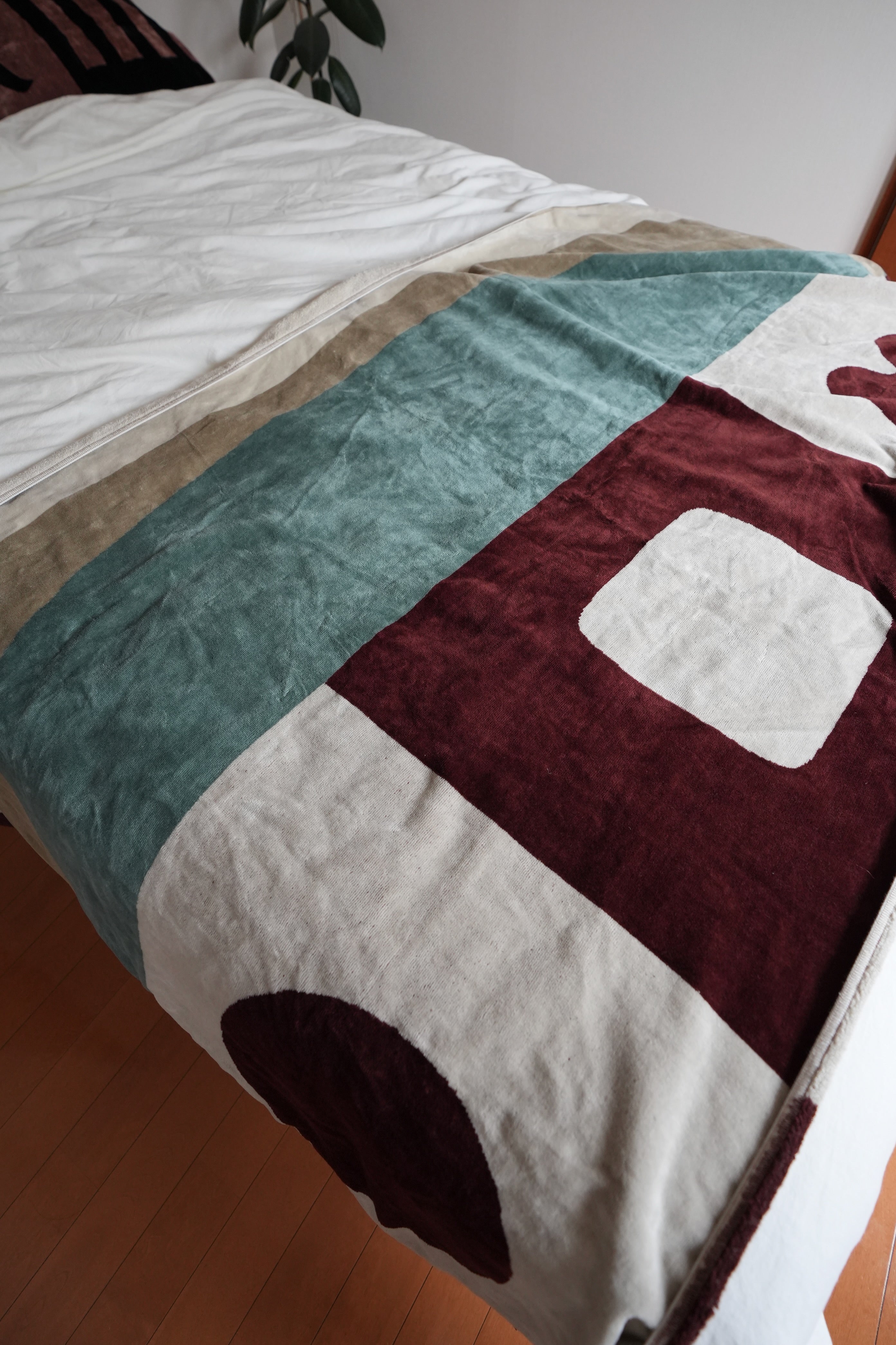 TOWEL BLANKET : Figure – MYTONE