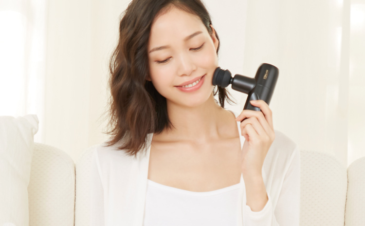 公式】MYTREX REBIVE MINI 手のひらにプロの整体師 | フェイスにも