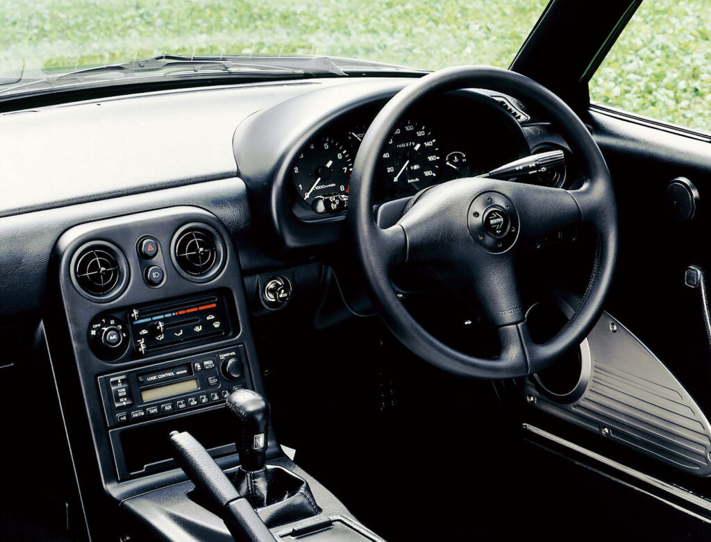 ロードスターの純正NARDI（ナルディ）パーツ - NBロードスターアーカイブ