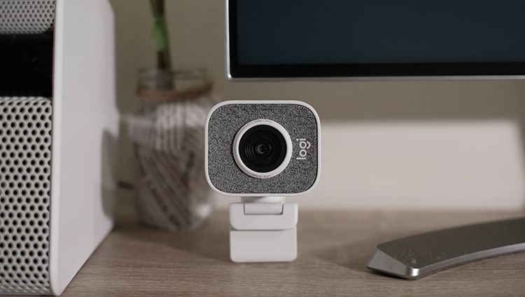 レビュー】高画質で三脚が使えるWebカメラ Logicool StreamCam C980｜N