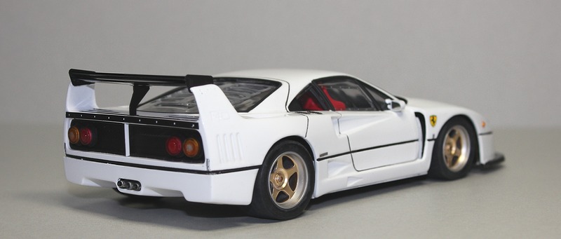 1/24 フェラーリ F40LM ストラダーレ Ferrari F40LEMANS F40GTE フジミ