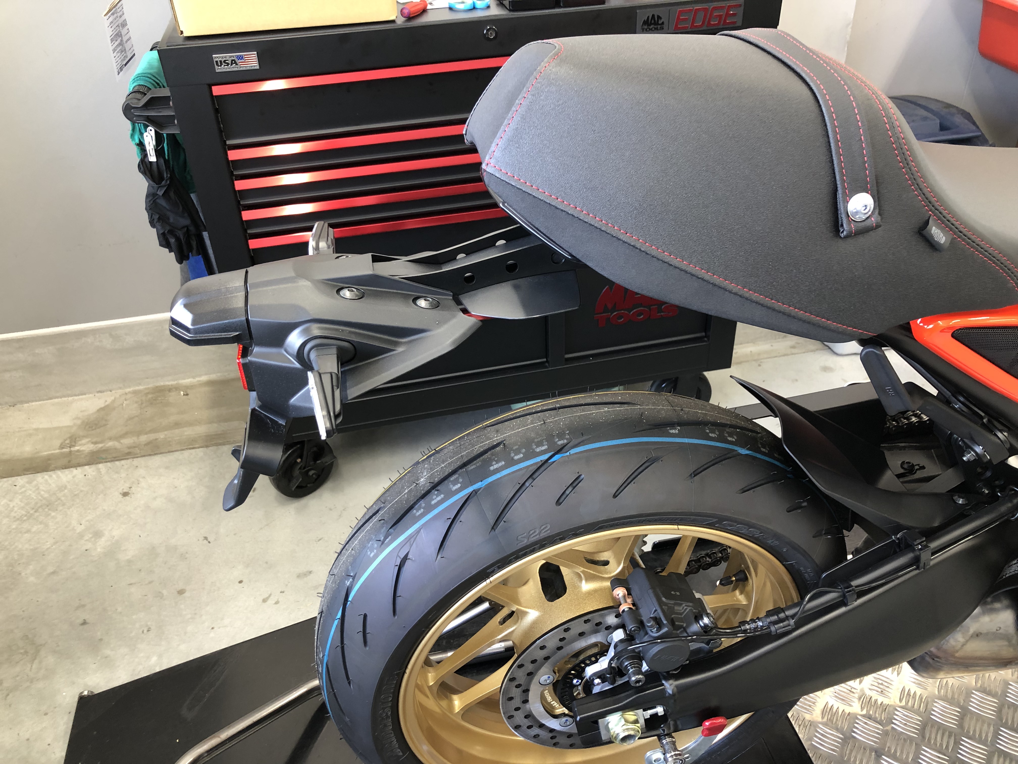 XSR900ウインカー移設キット装着編 - YSP長崎