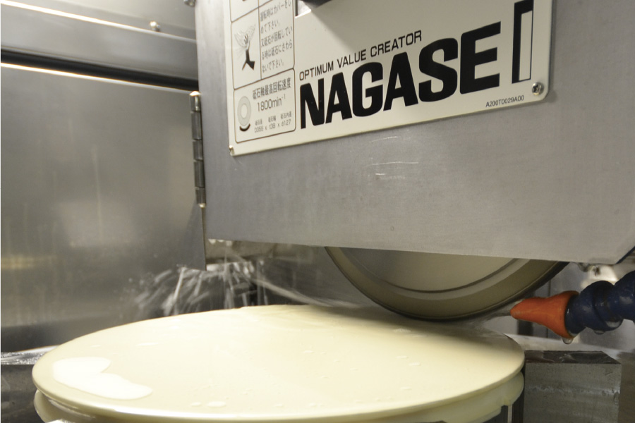 超精密ロータリマルチ研削盤 RG SERIES | 株式会社ナガセインテグレックス